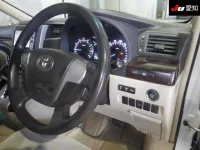 Toyota VELLFIRE лот № 30572 оценка 3.5  с аукциона в Японии 4
