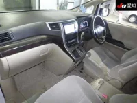 Toyota VELLFIRE лот № 30572 оценка 3.5  с аукциона в Японии 2