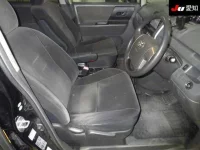 Toyota VOXY лот № 30463 оценка 3.5  с аукциона в Японии 5