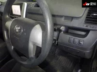 Toyota VOXY лот № 30595 оценка 3.5  с аукциона в Японии 4