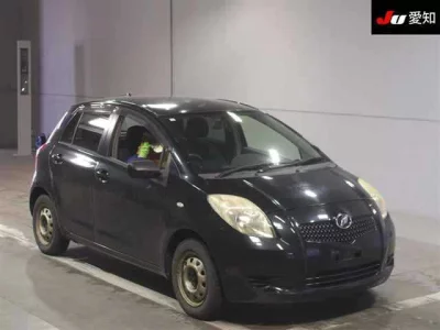 Toyota VITZ  с аукциона в Японии