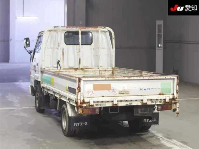 Toyota HIACE TRUCK  с аукциона в Японии