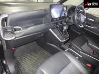 Toyota NOAH лот № 30590 оценка 4  с аукциона в Японии 2