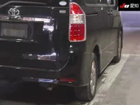 Toyota NOAH лот № 30644 оценка 3.5  с аукциона в Японии 7