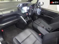 Toyota VOXY лот № 3088 оценка 4.5  с аукциона в Японии 2