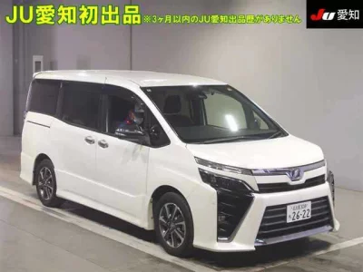 Toyota VOXY  с аукциона в Японии