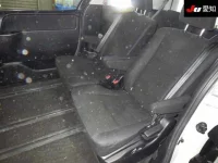 Toyota VOXY лот № 4269 оценка 4  с аукциона в Японии 3