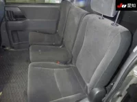 Toyota VOXY лот № 30629 оценка 3.5  с аукциона в Японии 3