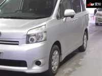 Toyota VOXY лот № 30629 оценка 3.5  с аукциона в Японии 6
