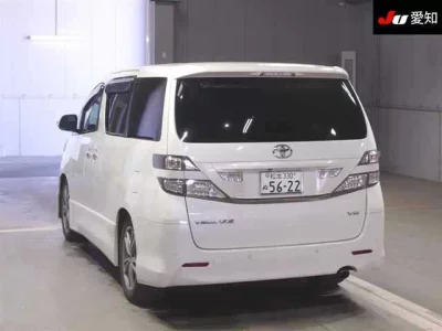 Toyota VELLFIRE  с аукциона в Японии
