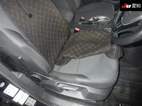 Volkswagen Golf лот № 30504 оценка 3  с аукциона в Японии 5