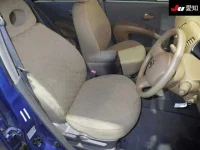 Nissan MARCH лот № 30471 оценка 3.5  с аукциона в Японии 5