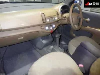 Nissan MARCH лот № 30471 оценка 3.5  с аукциона в Японии 2