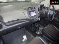 Honda FIT SHUTTLE лот № 30421 оценка 3.5  с аукциона в Японии 2
