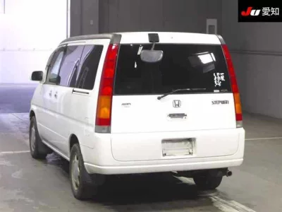 Honda STEP WAGON  с аукциона в Японии