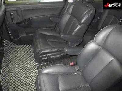 Nissan ELGRAND  с аукциона в Японии