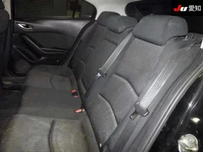 Mazda AXELA  с аукциона в Японии