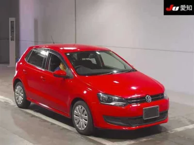Volkswagen Polo  с аукциона в Японии