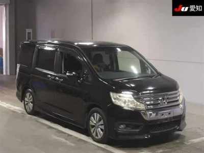 Honda STEP WAGON  с аукциона в Японии