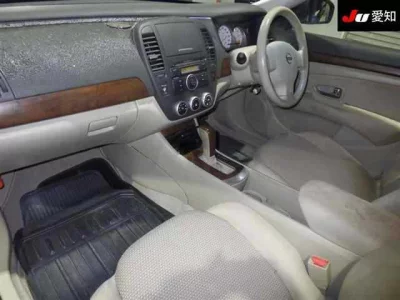 Nissan SYLPHY  с аукциона в Японии