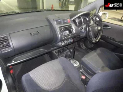 Honda FIT  с аукциона в Японии