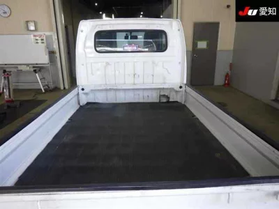 Suzuki CARRY TRUCK  с аукциона в Японии