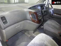 Nissan ELGRAND лот № 30397 оценка 3  с аукциона в Японии 2