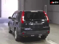 Nissan X-TRAIL лот № 30400 оценка 3.5  с аукциона в Японии 1