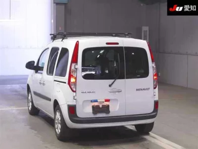 Renault KANGOO  с аукциона в Японии