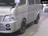 Nissan CARAVAN VAN лот № 20072 оценка 3  с аукциона в Японии 6