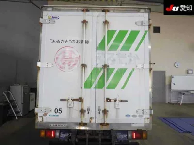 Isuzu Elf