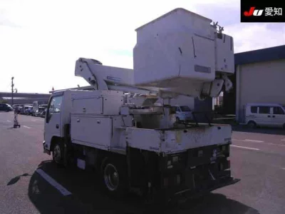 Isuzu TRUCK  с аукциона в Японии