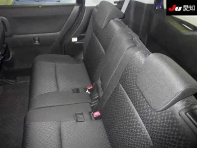 Mitsubishi DELICA D2