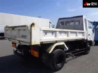 Mitsubishi FUSO FIGHTER лот № 8622 оценка 3.5  с аукциона в Японии 1