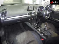 Mazda AXELA лот № 242 оценка 4  с аукциона в Японии 2