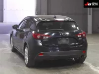 Mazda AXELA лот № 242 оценка 4  с аукциона в Японии 1