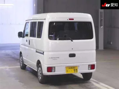 Mitsubishi MINICAB VAN