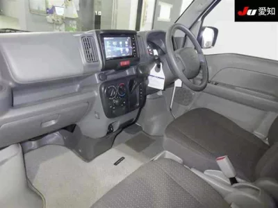 Mitsubishi MINICAB VAN