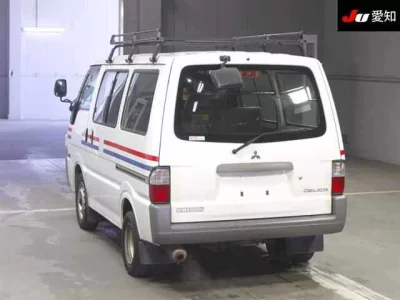 Mitsubishi DELICA
