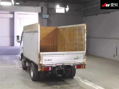 Mazda TITAN  с аукциона в Японии