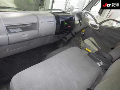 Hino DUTRO  с аукциона в Японии