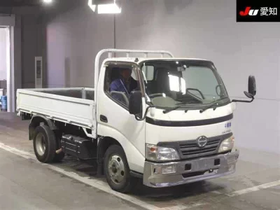 Hino DUTRO  с аукциона в Японии