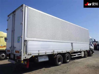 Isuzu TRUCK  с аукциона в Японии