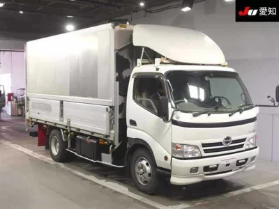 Hino DUTRO  с аукциона в Японии