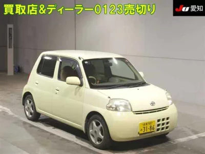 Daihatsu Esse  с аукциона в Японии