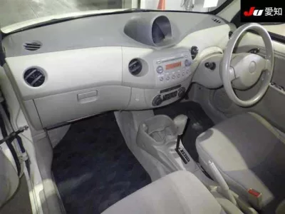 Daihatsu Esse  с аукциона в Японии