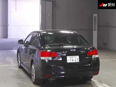 Subaru LEGACY B4