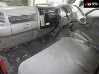 Hino DUTRO лот № 7114 оценка 3  с аукциона в Японии 2