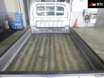 Nissan CLIPPER TRUCK