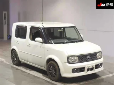 Nissan CUBE  с аукциона в Японии